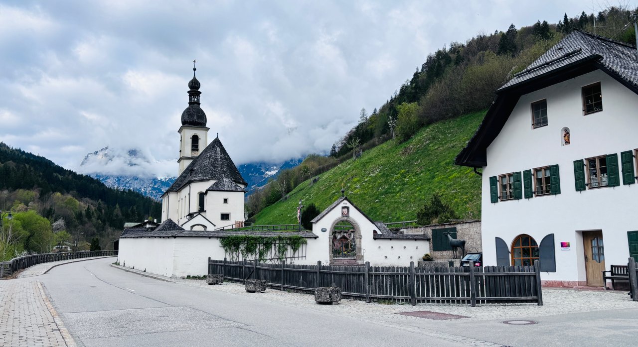 【奧地利湖區】2026藍紹辛特湖 Ramsau Hintersee 一日遊｜薩爾斯堡出發、免門票，比國王湖更好拍
